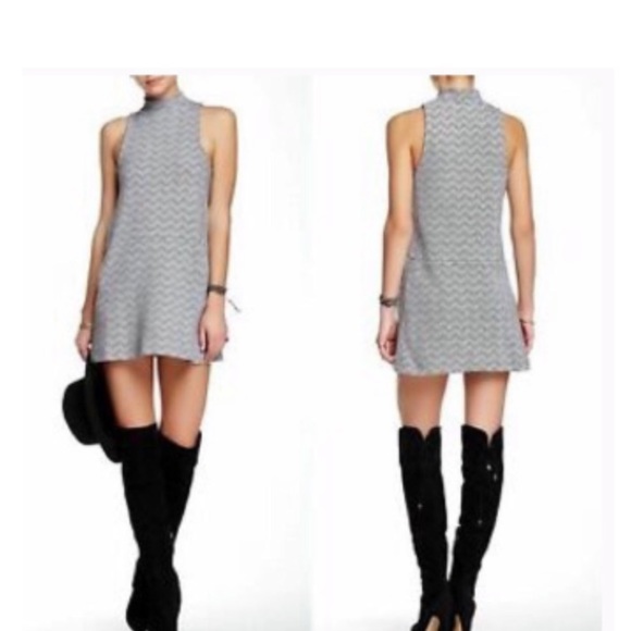 Free People Dresses & Skirts - ♦️Free People Twiggy Herringbone Dress♦️